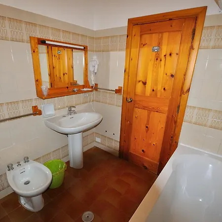 Hotel Maladroxia SantʼAntìoco