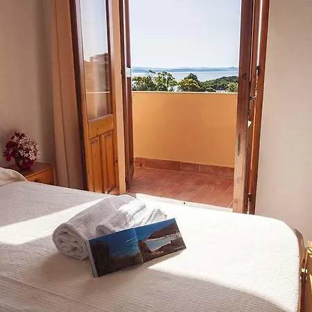 Maladroxia Hotel 3*